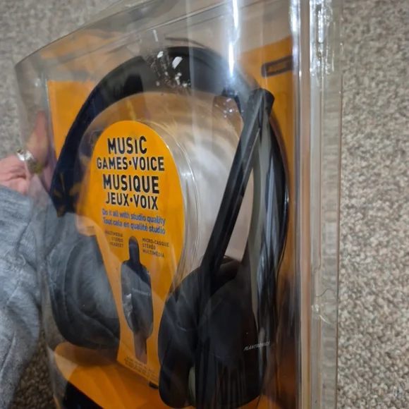 Plantronics Sound Innovation Black Computer Headset New In Package - Picture 7 of 12